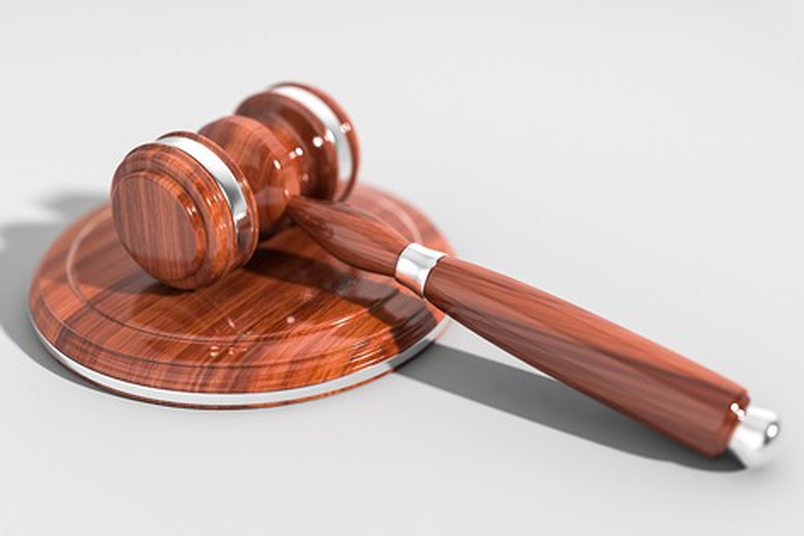 முன்னாள் சமய ஆசிரியர் மீது பாலியல் குற்றச்சாட்டு