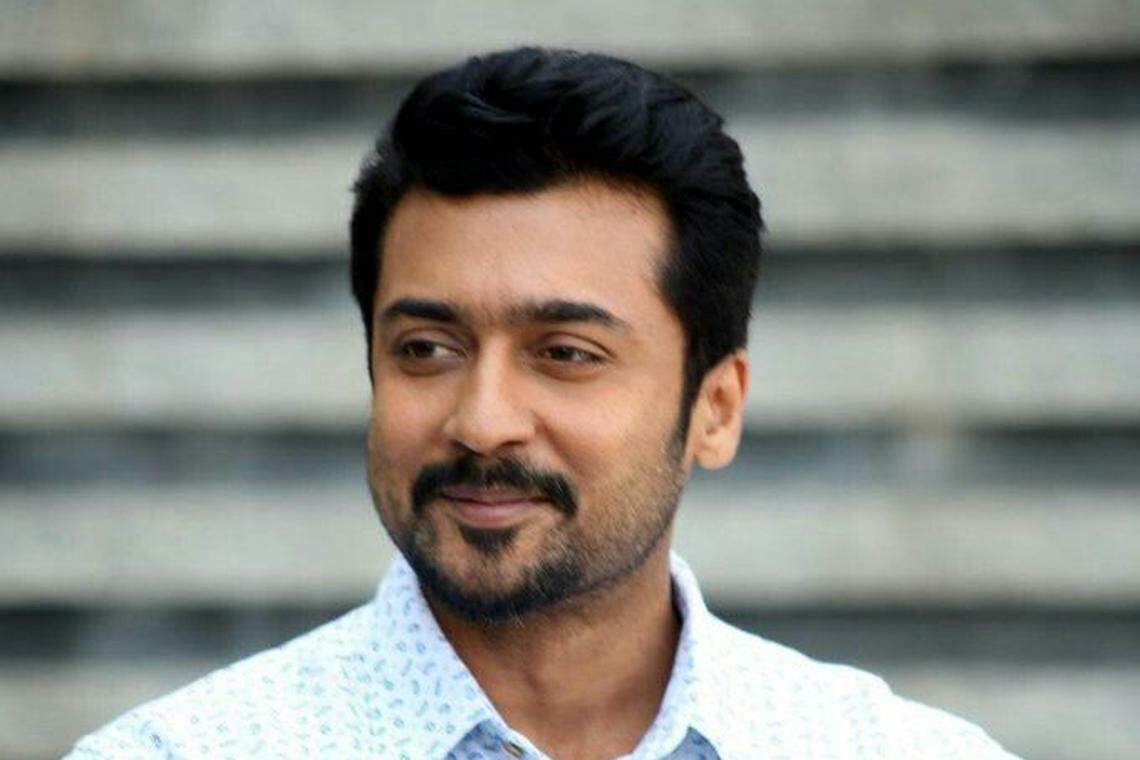 பிறந்த நாளன்று முதல் தோற்றச் சுவரொட்டி