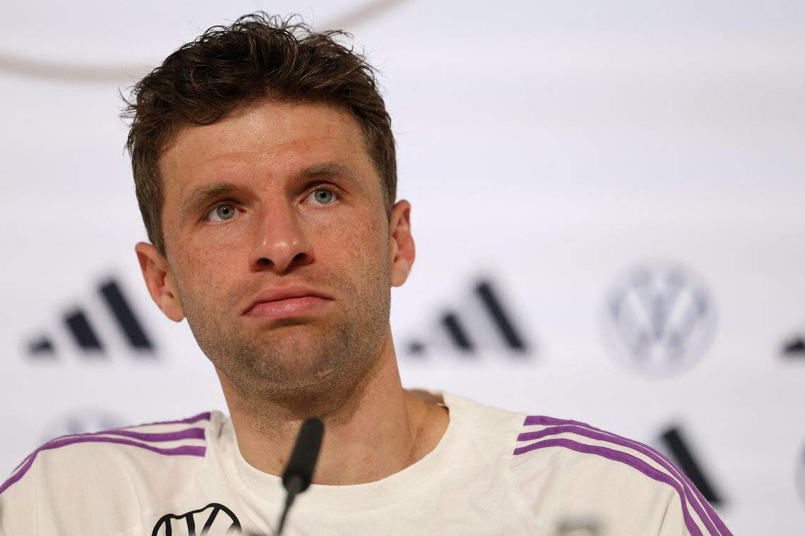 அனைத்துலக காற்பந்துப் போட்டிகளில் இருந்து ஓய்வு பெறுகிறார் ஜெர்மனி வீரர் தாமஸ் முல்லர்