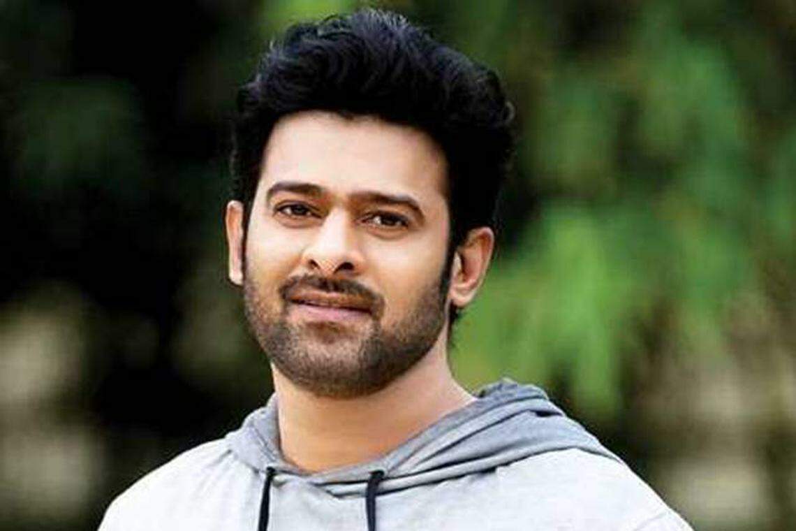 காவல்துறை அதிகாரியாக பிரபாஸ்