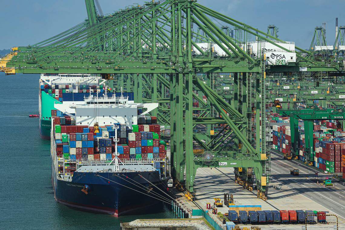 சிங்கப்பூரின் முக்கிய ஏற்றுமதி 8.7% சரிவு