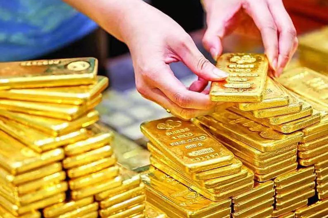 சிங்கப்பூர்சென்னை விமானங்களில் கடத்தப்பட்ட 20 கிலோ தங்கம் பறிமுதல்